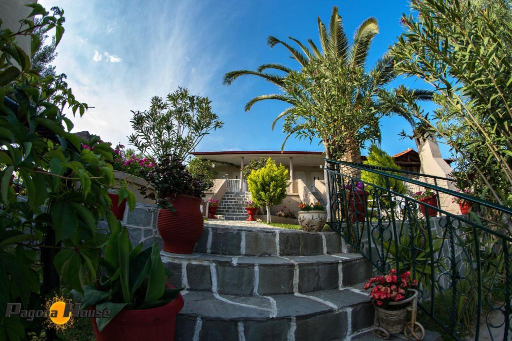 דירה Pagona House