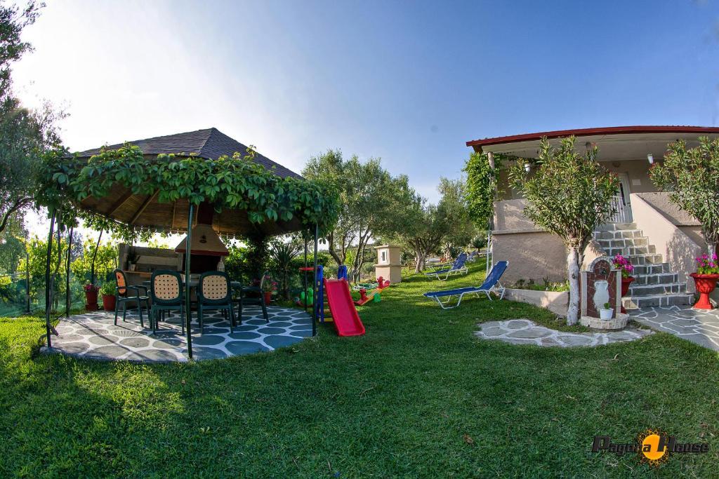Pagona House Toroni