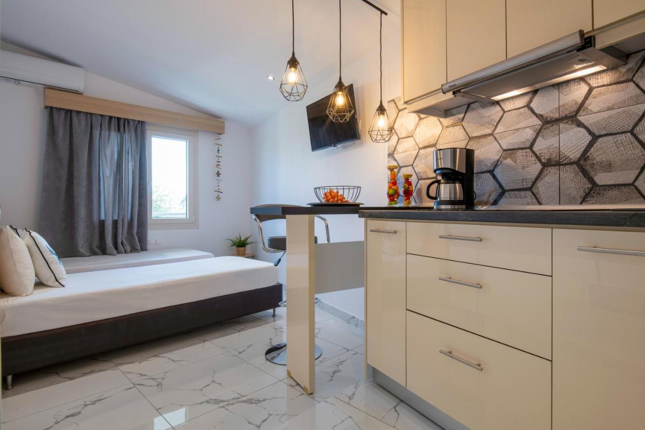 Pagona House Apartment Toroni